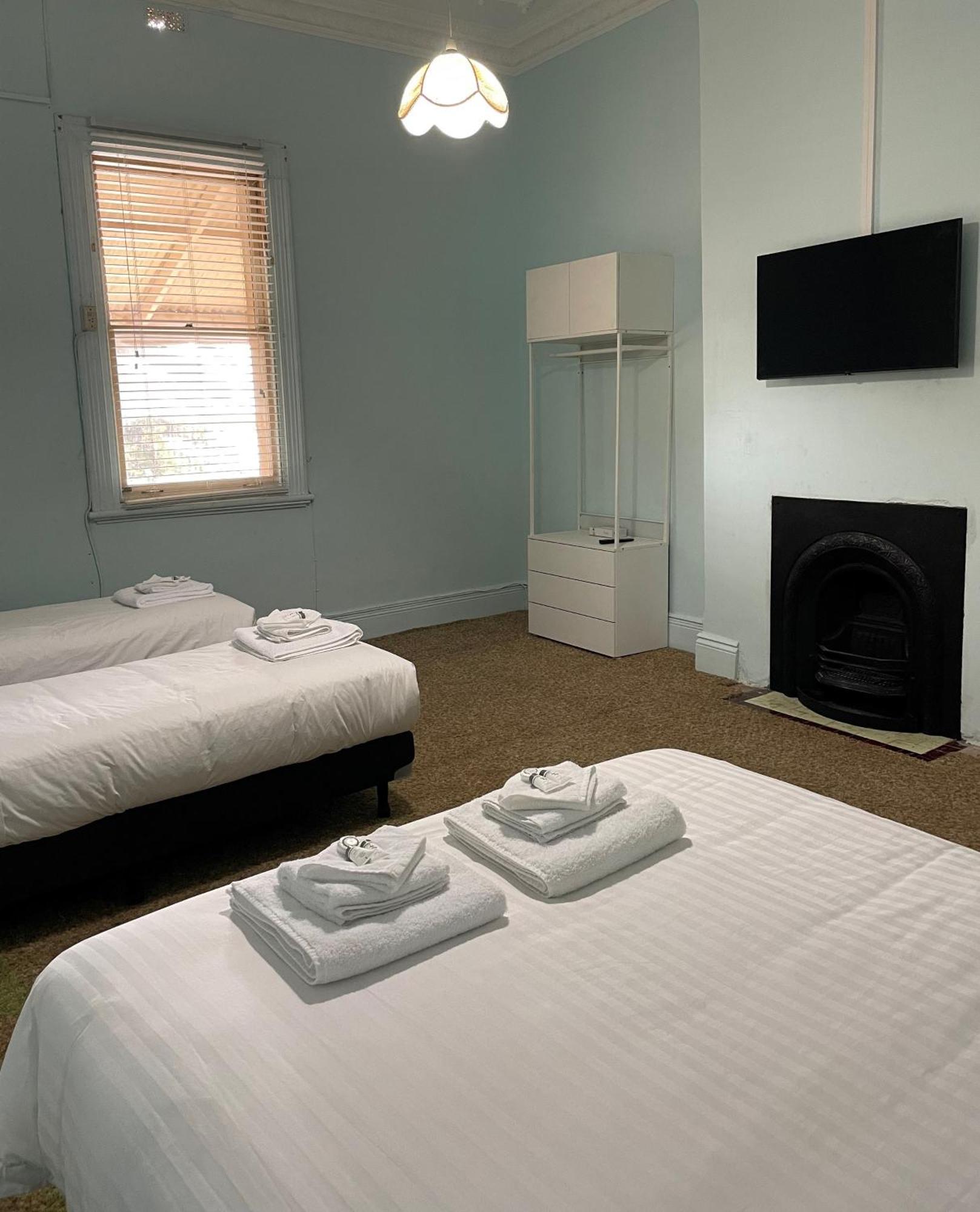 Port Broughton Hotel Luaran gambar